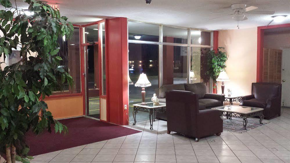Motel Super 8 By Wyndham Goldsboro Zewnętrze zdjęcie